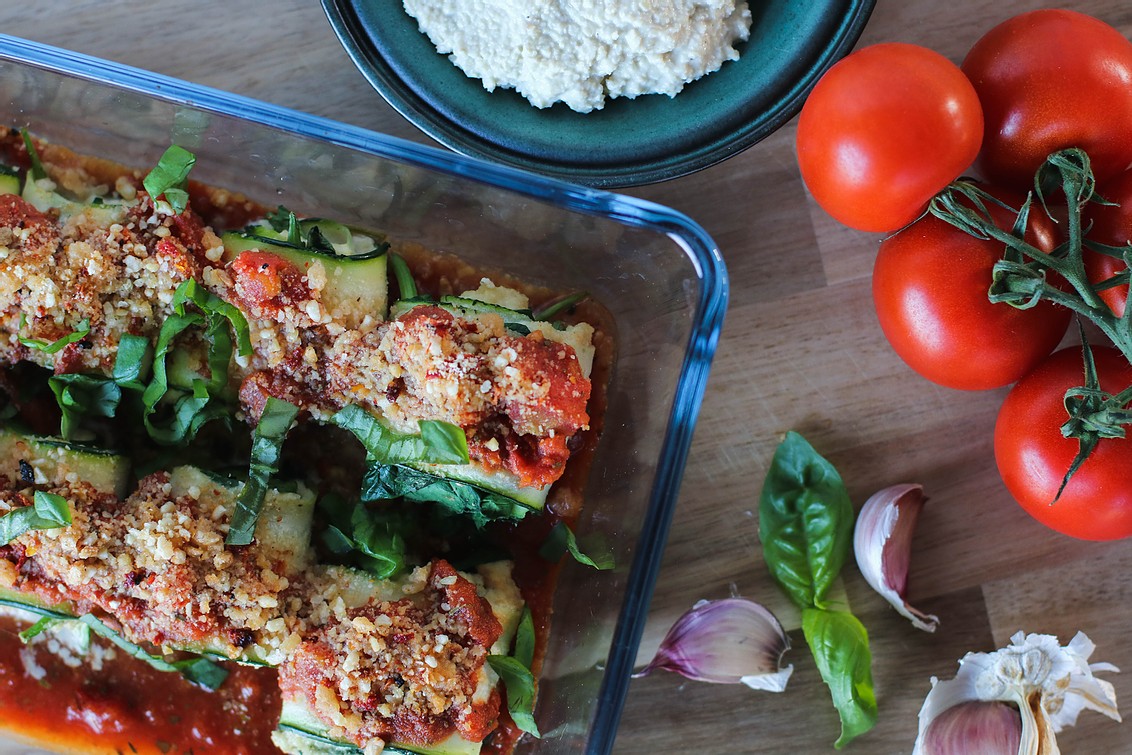 zucchini roll ups with vegan ricotta cheese